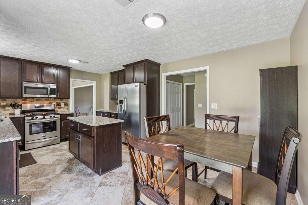 3280 Pebble Hill Drive Marietta - 10