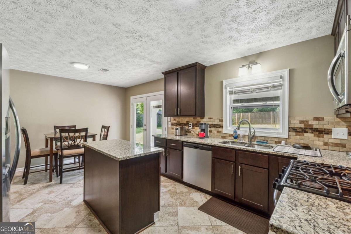 3280 Pebble Hill Drive Marietta - 9