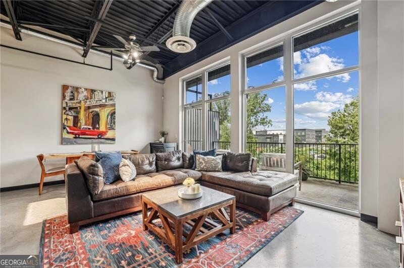 5200 Peachtree Road Atlanta - 1