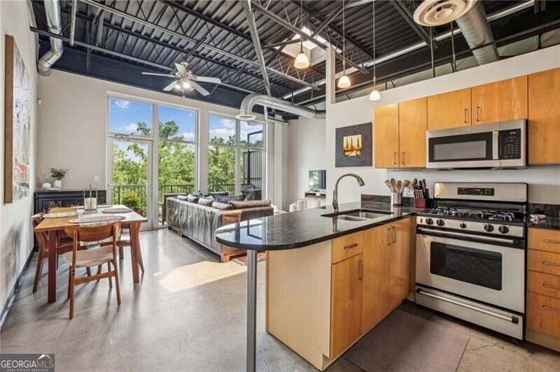 5200 Peachtree Road Atlanta - 2