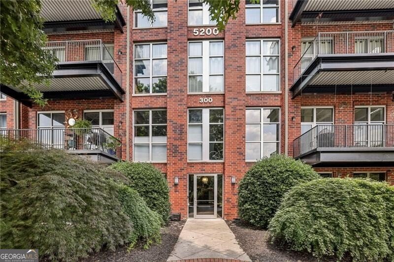 5200 Peachtree Road Atlanta - 4