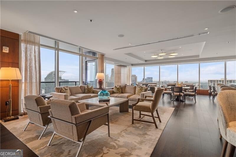 3630 Peachtree Road Atlanta - 32
