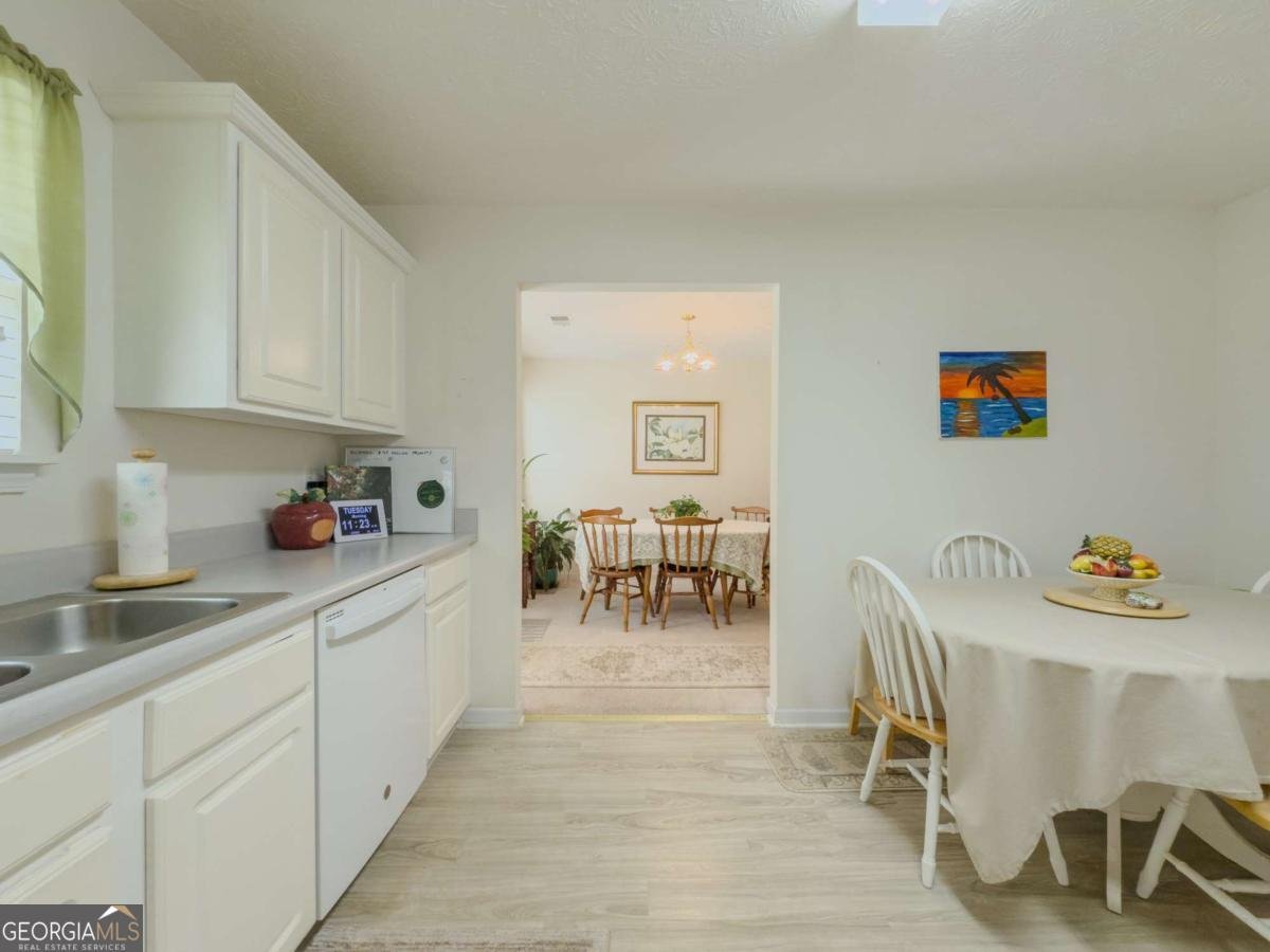 851 Jay Bird Lane Winder - 10