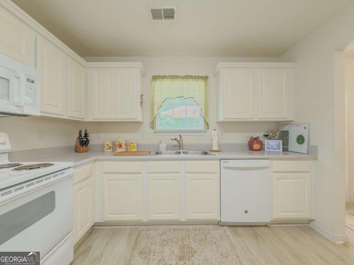 851 Jay Bird Lane Winder - 9