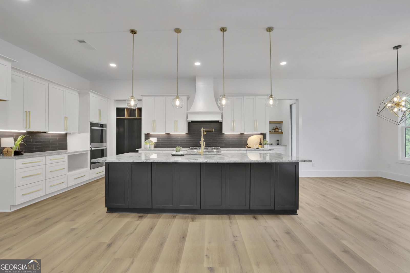 13375 Fincher Road Canton - 29