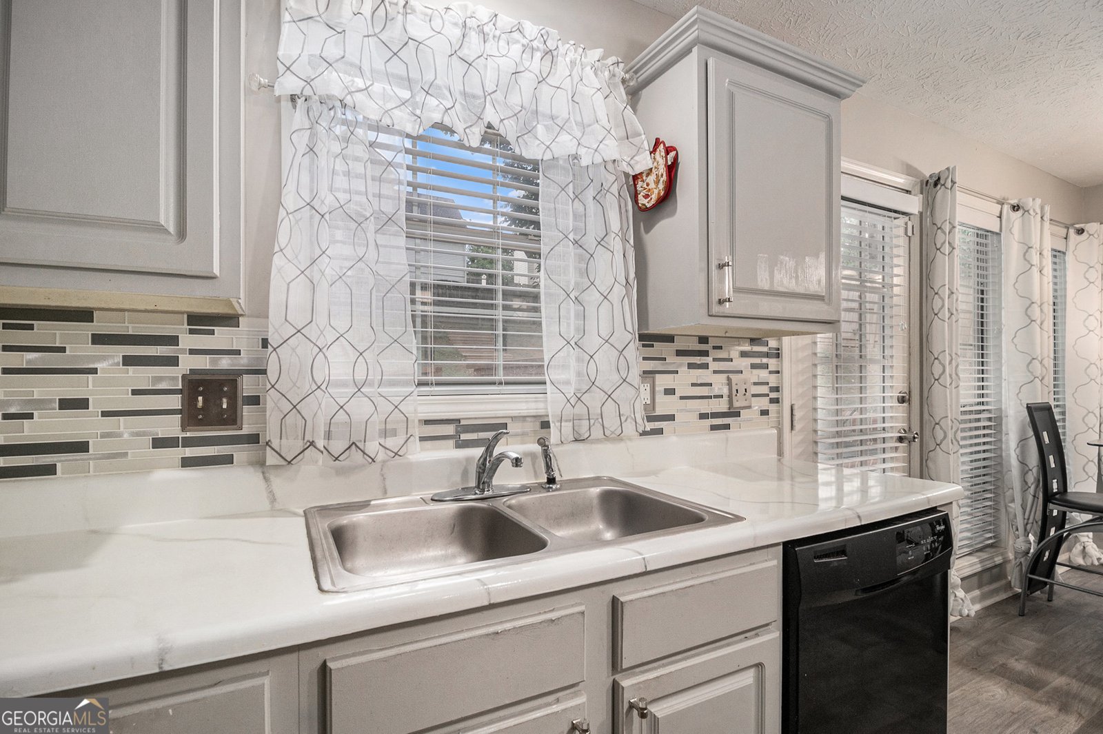 228 Kensington Trace Stockbridge - 10