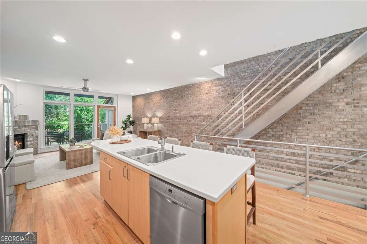 1344 Fernwood Circle Brookhaven - 11