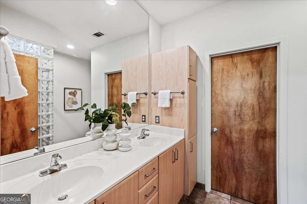 1344 Fernwood Circle Brookhaven - 25