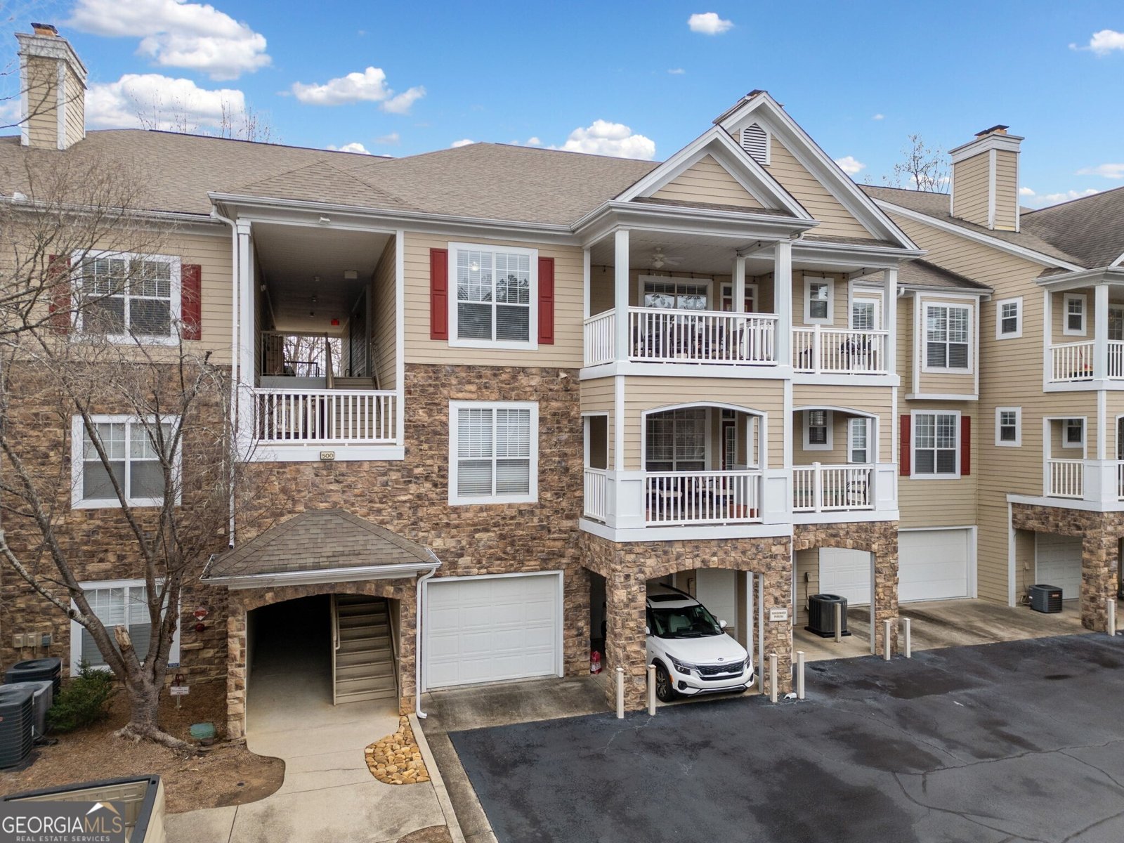 536 Sandringham Drive Milton - 1