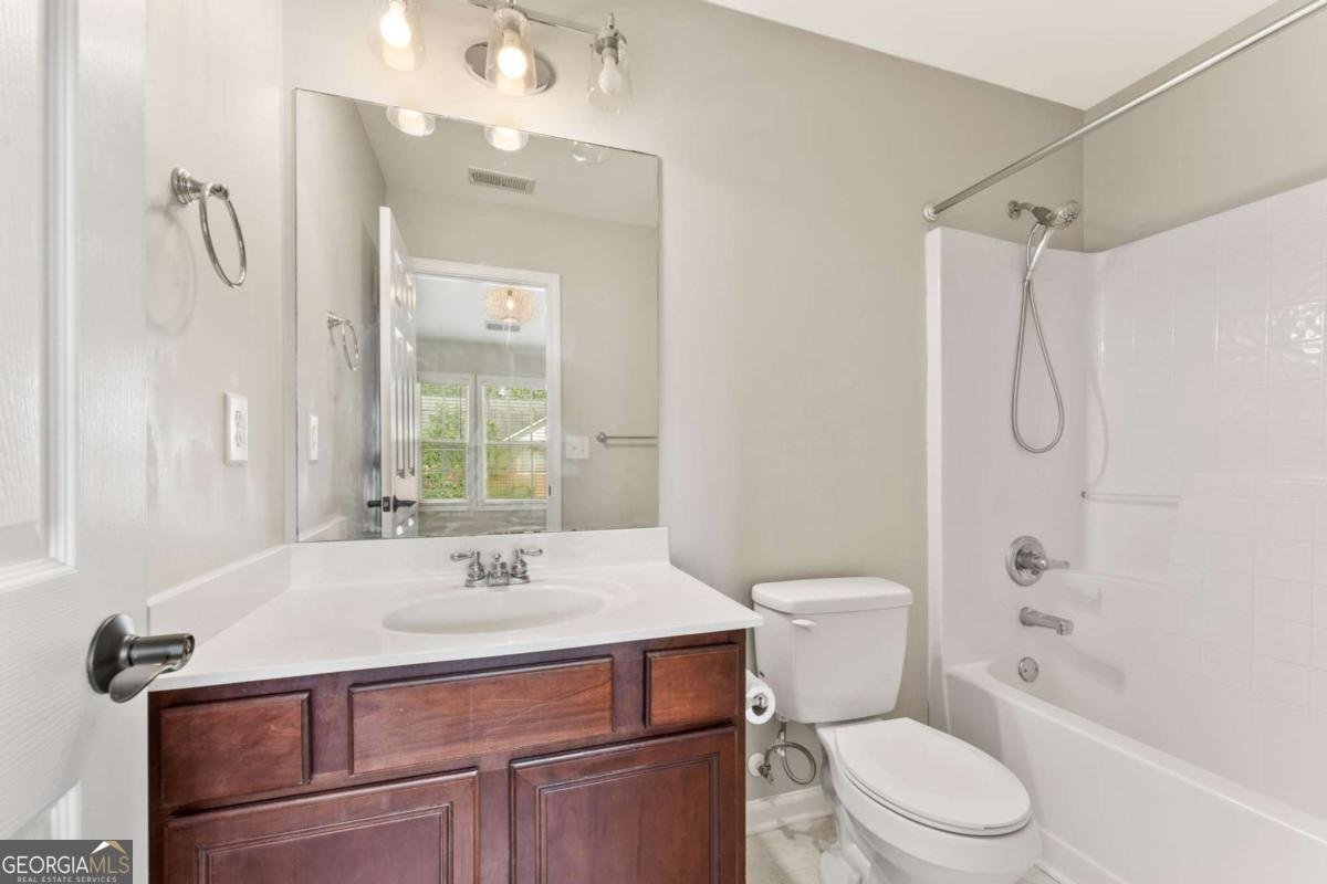 3328 Chastain Gardens Drive Kennesaw - 20