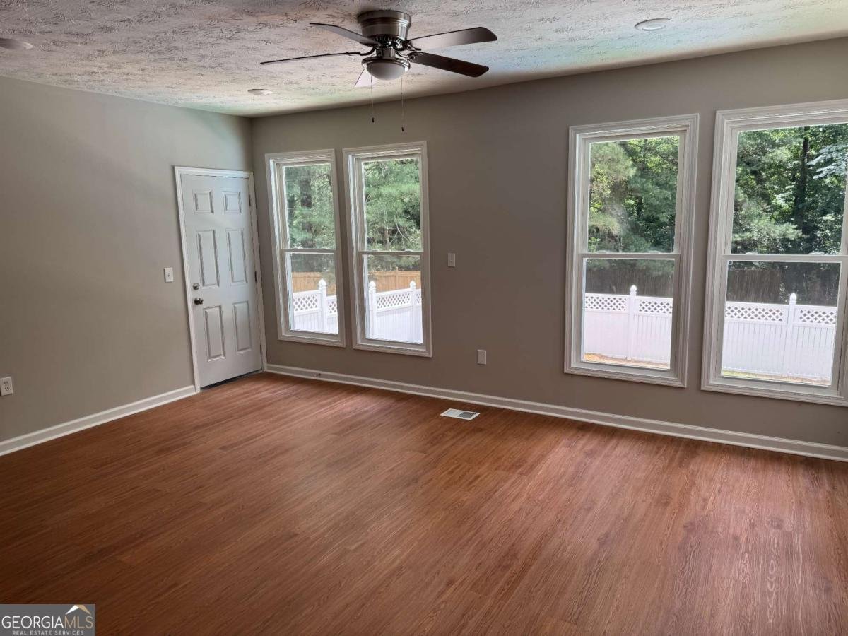 1516 Chase Court Riverdale - 9