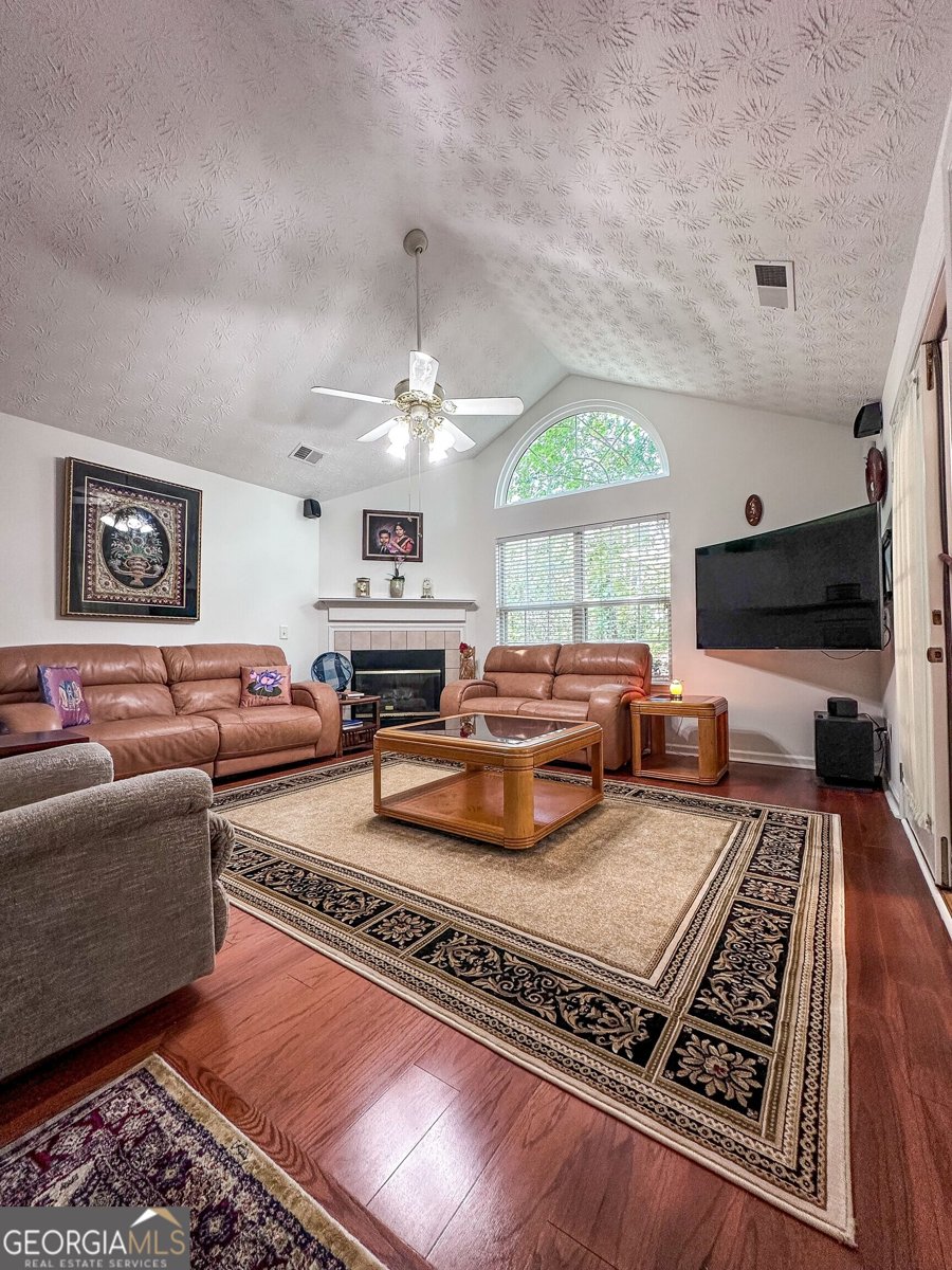 3836 Vineyards Lake Circle Kennesaw - 11