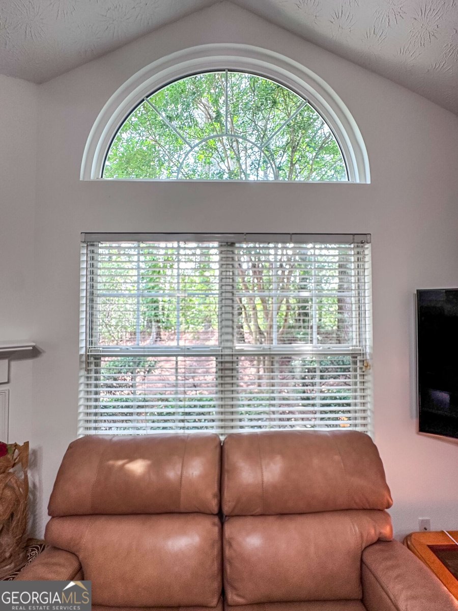 3836 Vineyards Lake Circle Kennesaw - 13