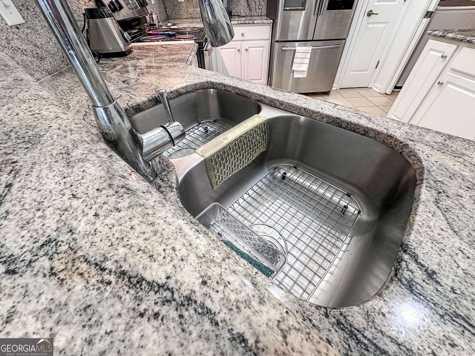 3836 Vineyards Lake Circle Kennesaw - 27