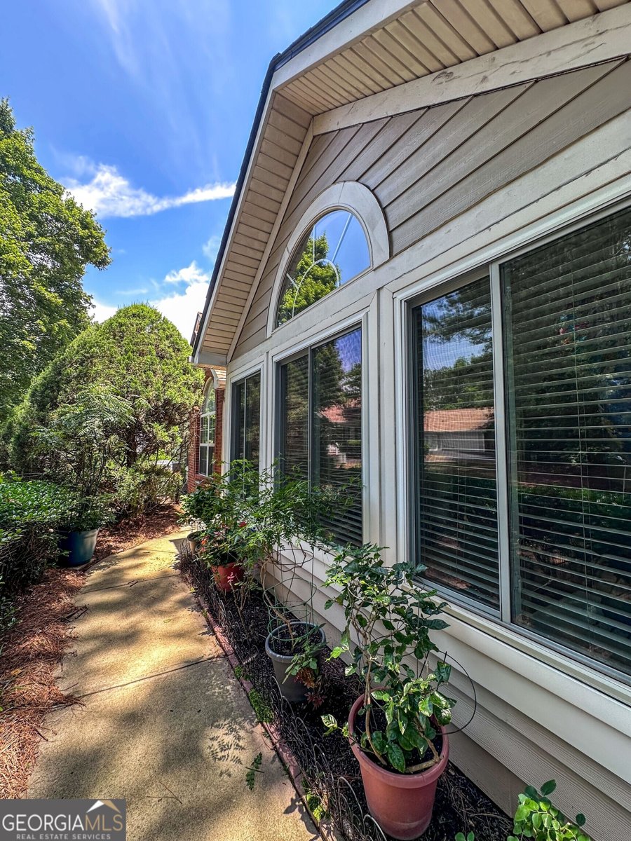 3836 Vineyards Lake Circle Kennesaw - 3