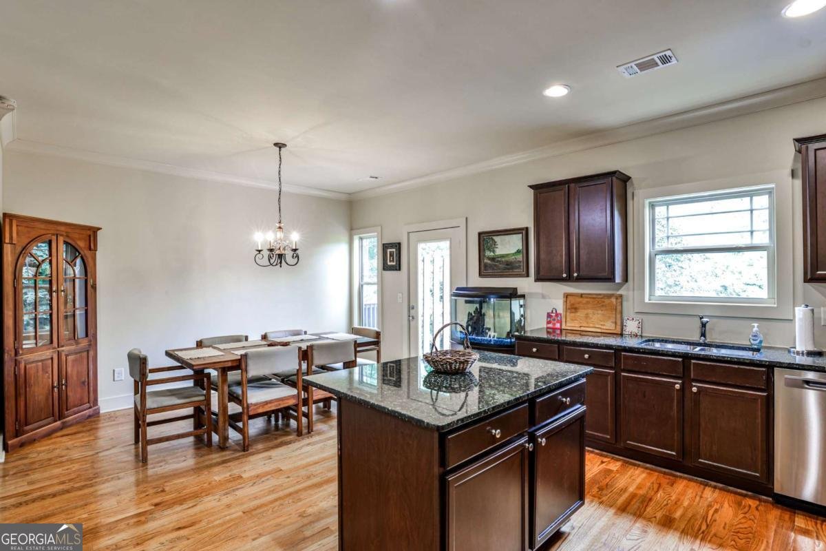 680 Emeril Drive Avondale Estates - 10
