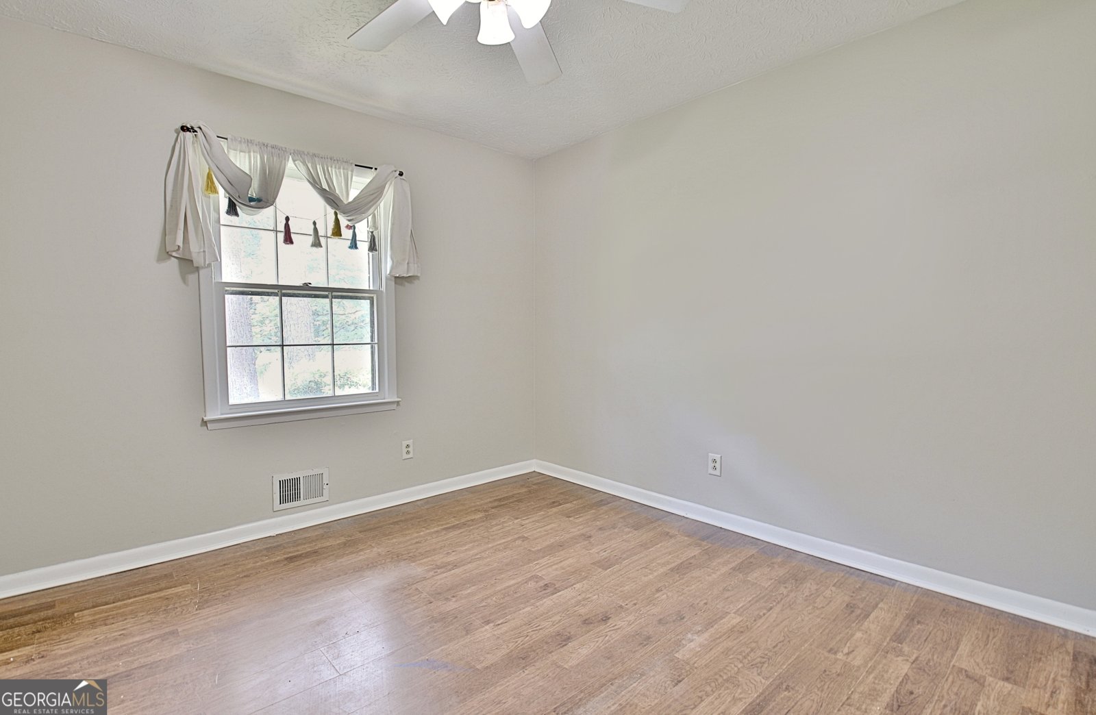 260 Sharon Drive Fayetteville - 37