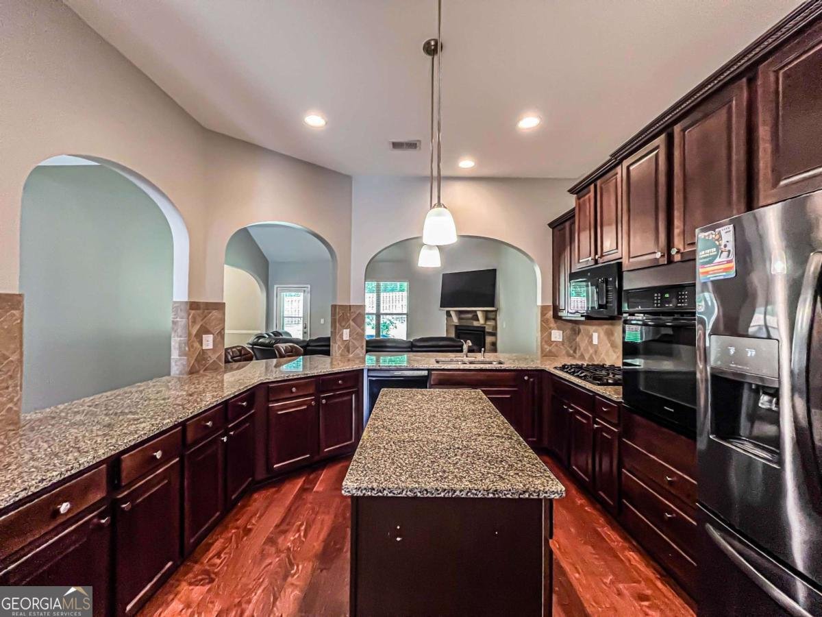 4220 Sawgrass Dr Lithonia - 13