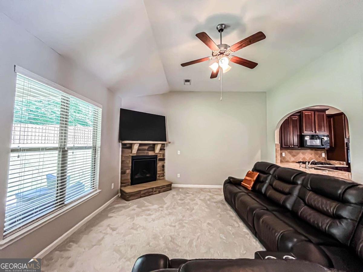 4220 Sawgrass Dr Lithonia - 30