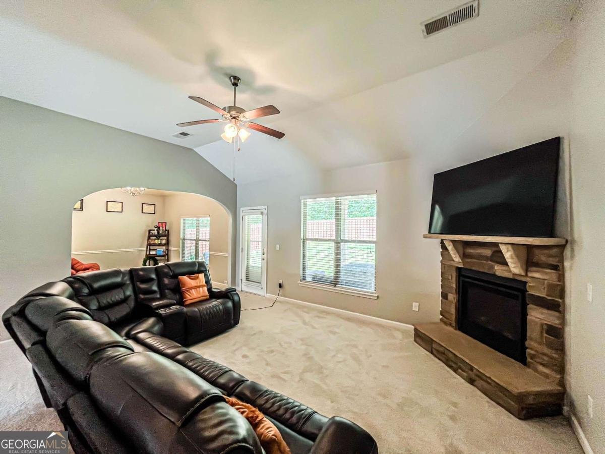 4220 Sawgrass Dr Lithonia - 31