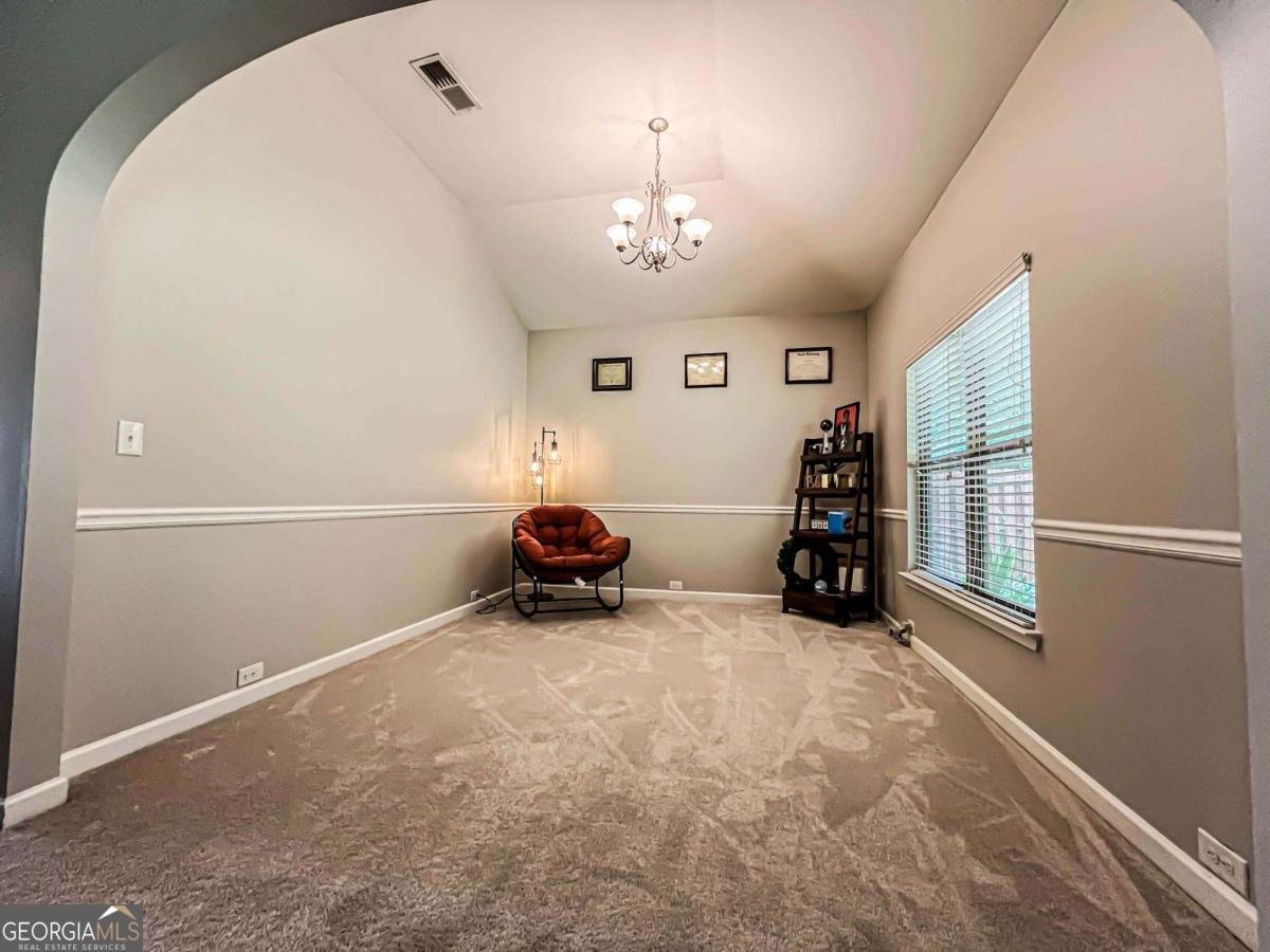 4220 Sawgrass Dr Lithonia - 33