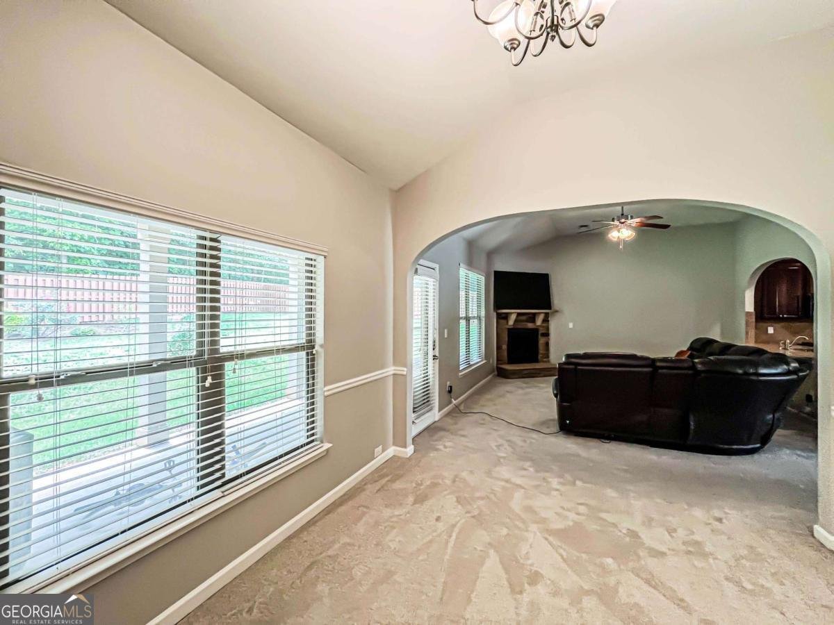 4220 Sawgrass Dr Lithonia - 34