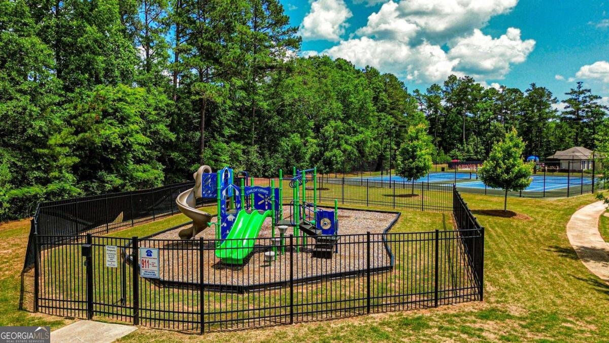 4220 Sawgrass Dr Lithonia - 53