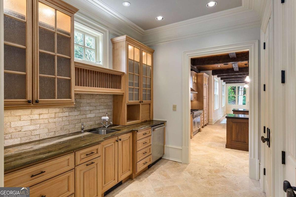 1640 Nottingham Way Atlanta - 21