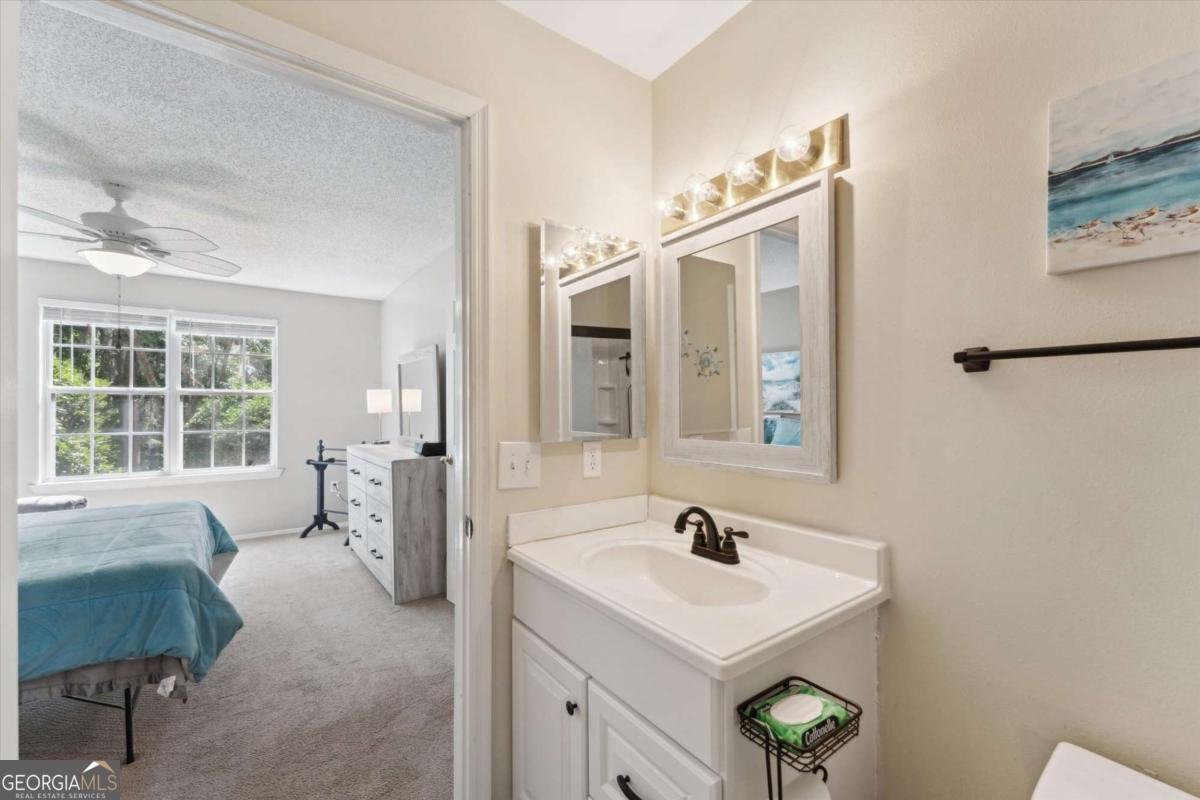 12300 Apache Avenue Savannah - 27