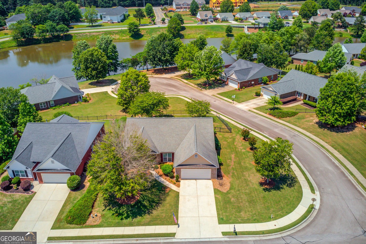 253 Lakeview Bend Circle Jefferson - 2