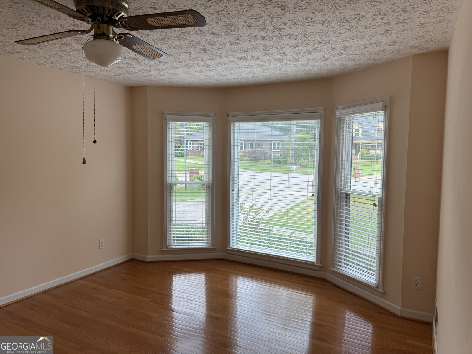 25 Darcee Court Lawrenceville - 15