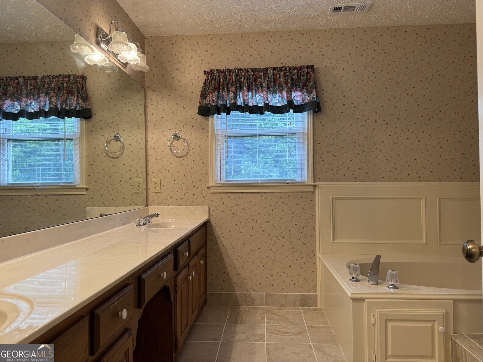 25 Darcee Court Lawrenceville - 22
