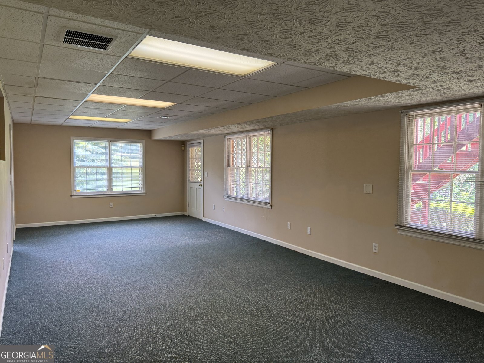 25 Darcee Court Lawrenceville - 41