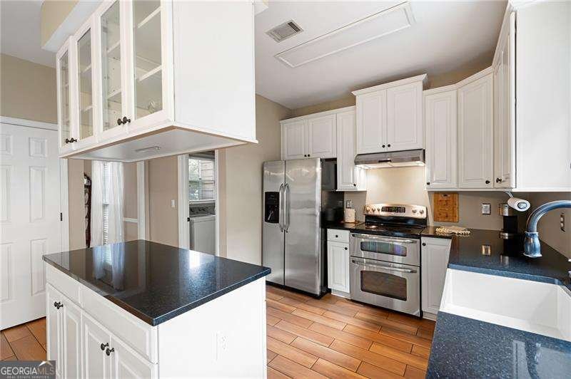2192 Nine Oaks Drive Kennesaw - 19