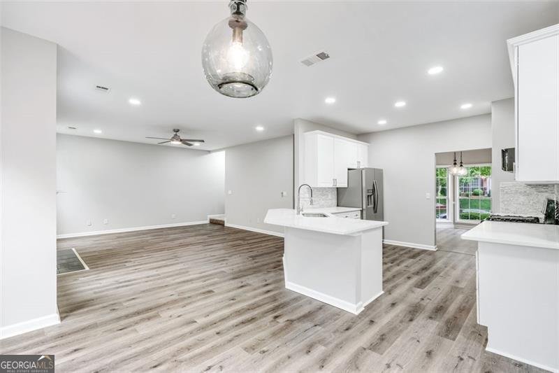 980 CHARTER CLUB Lawrenceville - 3
