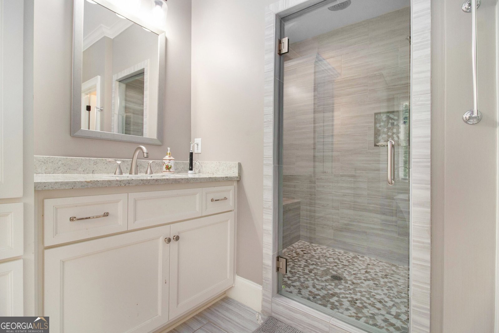 2638 Clairmont Road Atlanta - 27