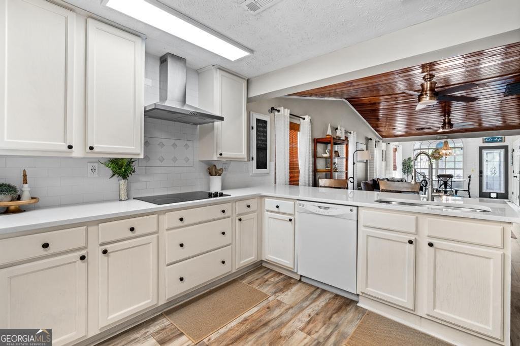 512 Lakeshore Drive Monticello - 5