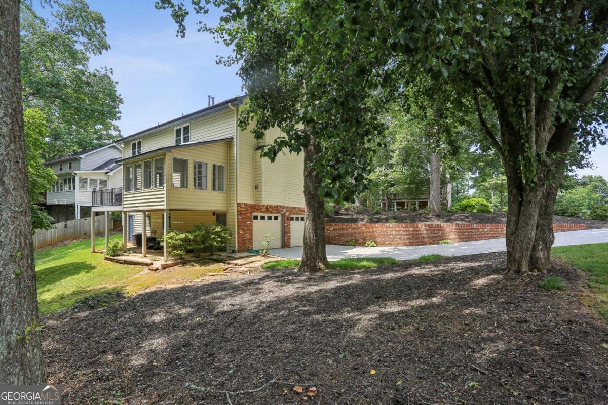 100 Spring Ridge Court Roswell - 20