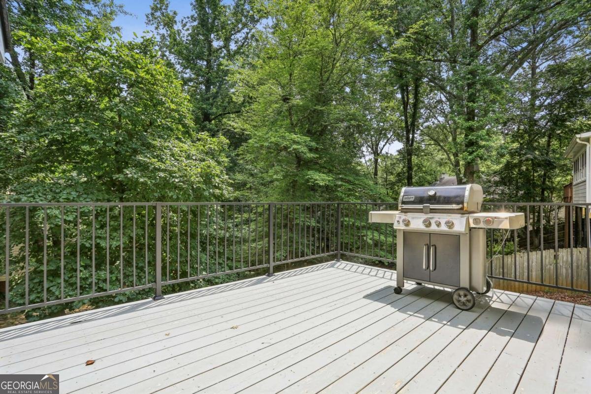 100 Spring Ridge Court Roswell - 23