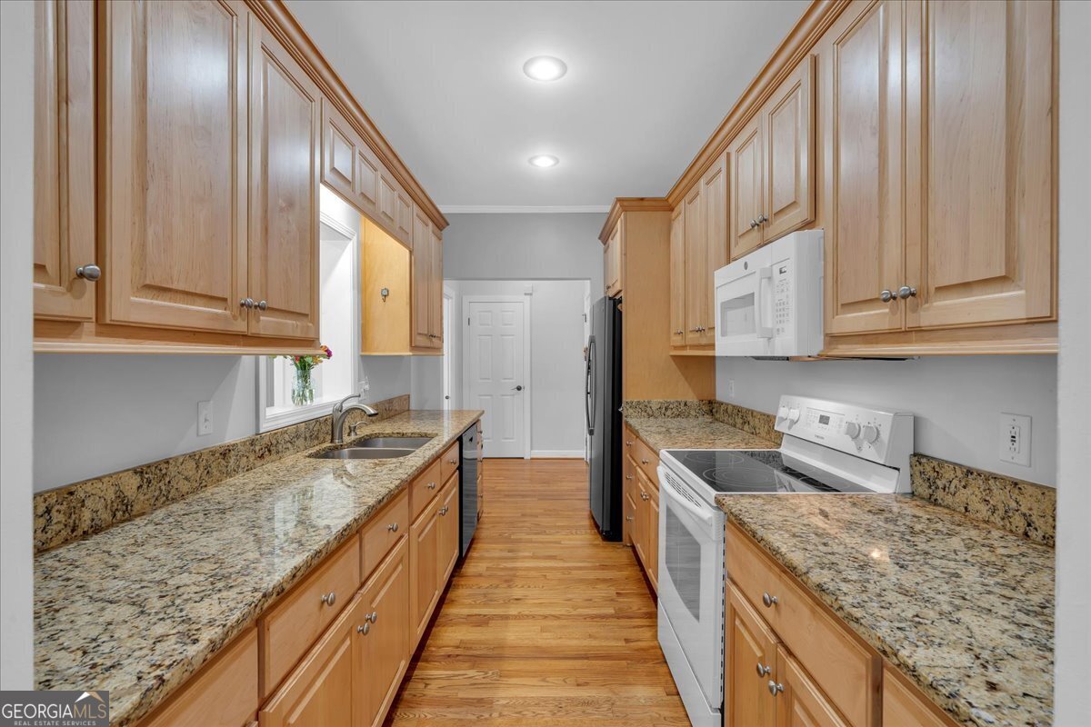 520 520 8th Street Rome - 11