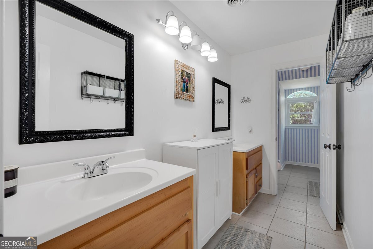 520 520 8th Street Rome - 23