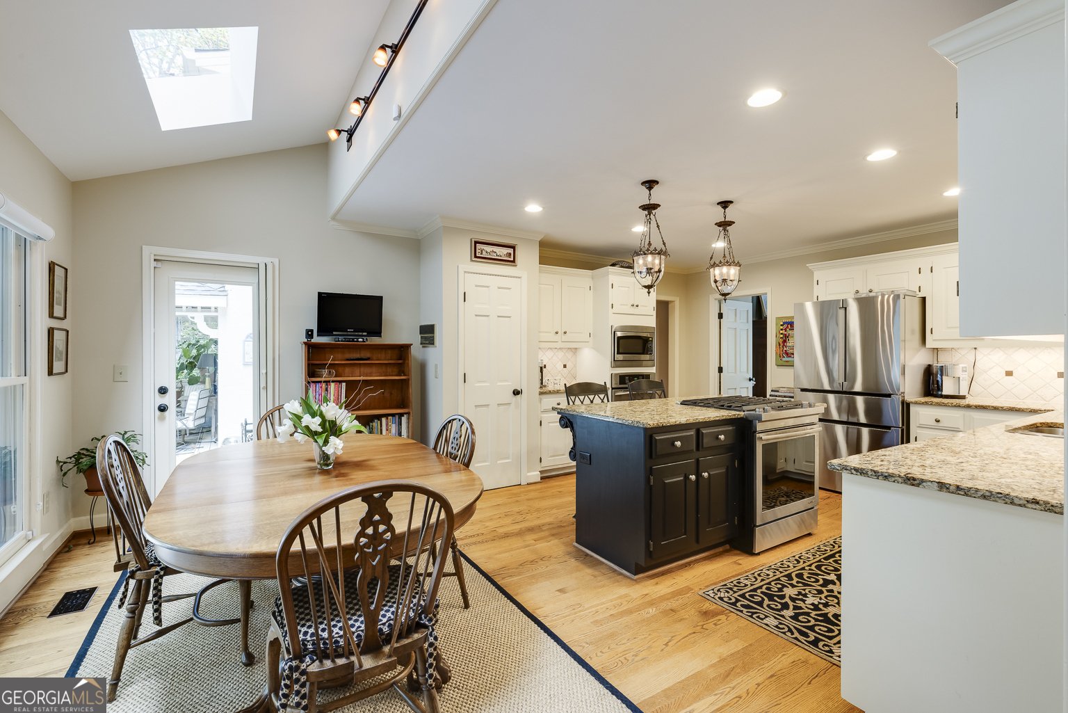 8480 Valemont Drive Sandy Springs - 13