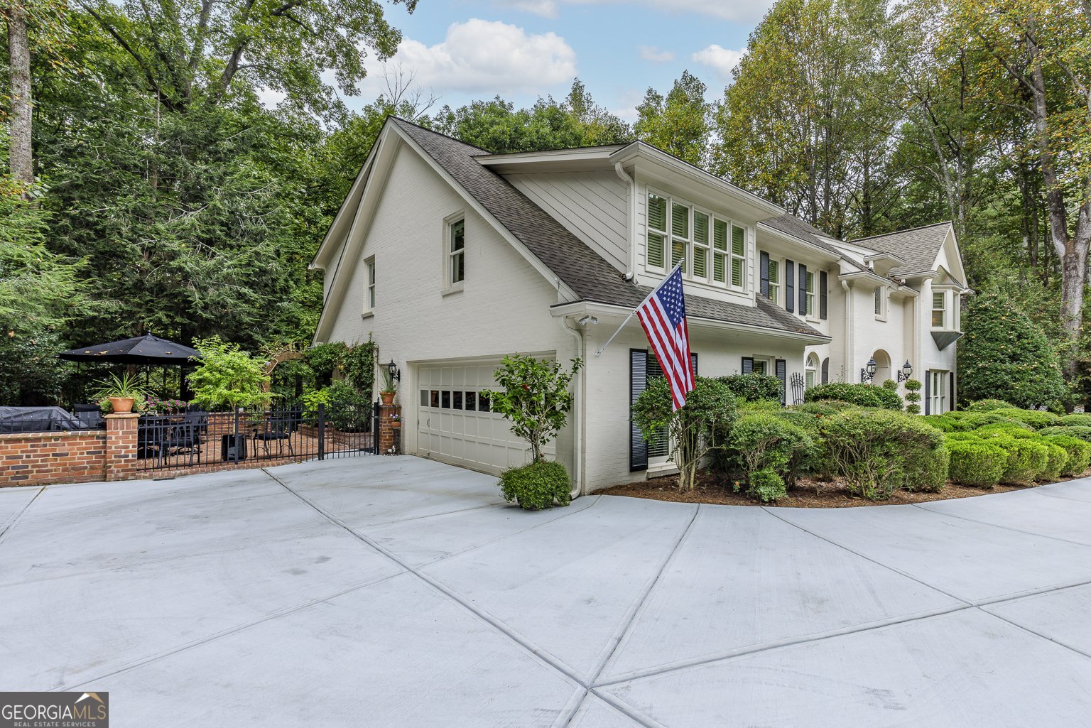 8480 Valemont Drive Sandy Springs - 2