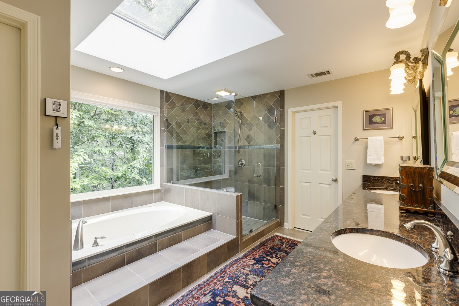 8480 Valemont Drive Sandy Springs - 28