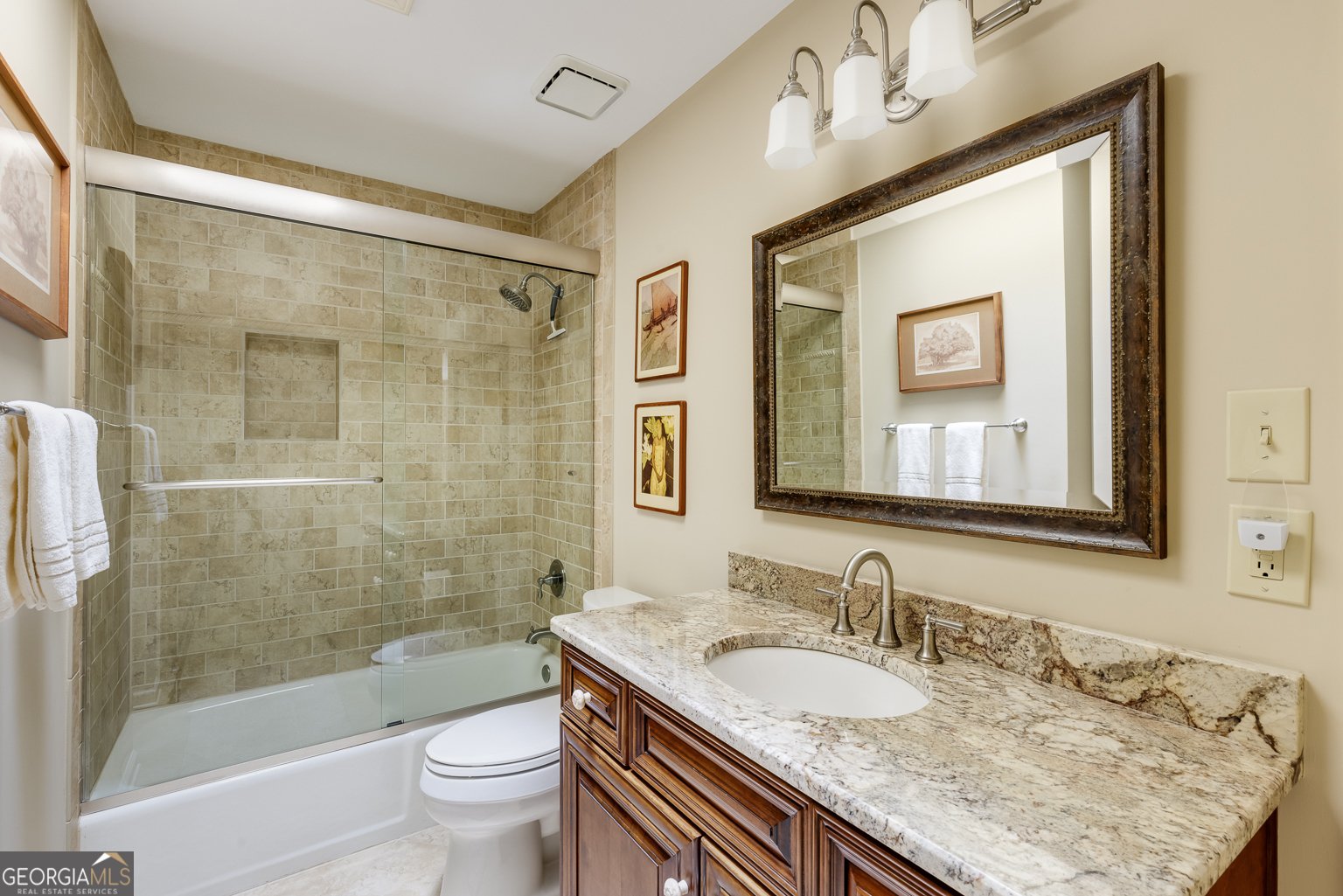 8480 Valemont Drive Sandy Springs - 34