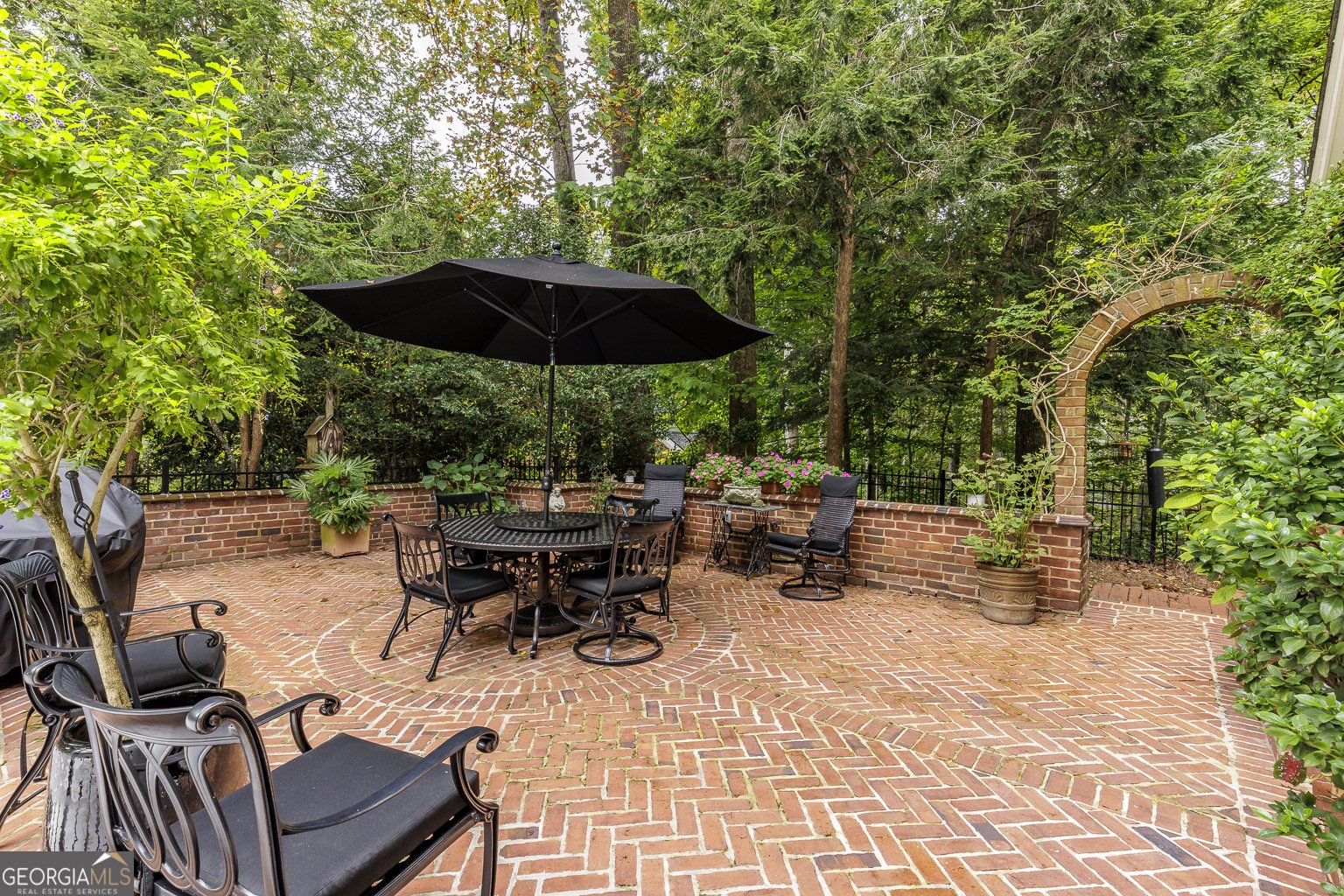 8480 Valemont Drive Sandy Springs - 35
