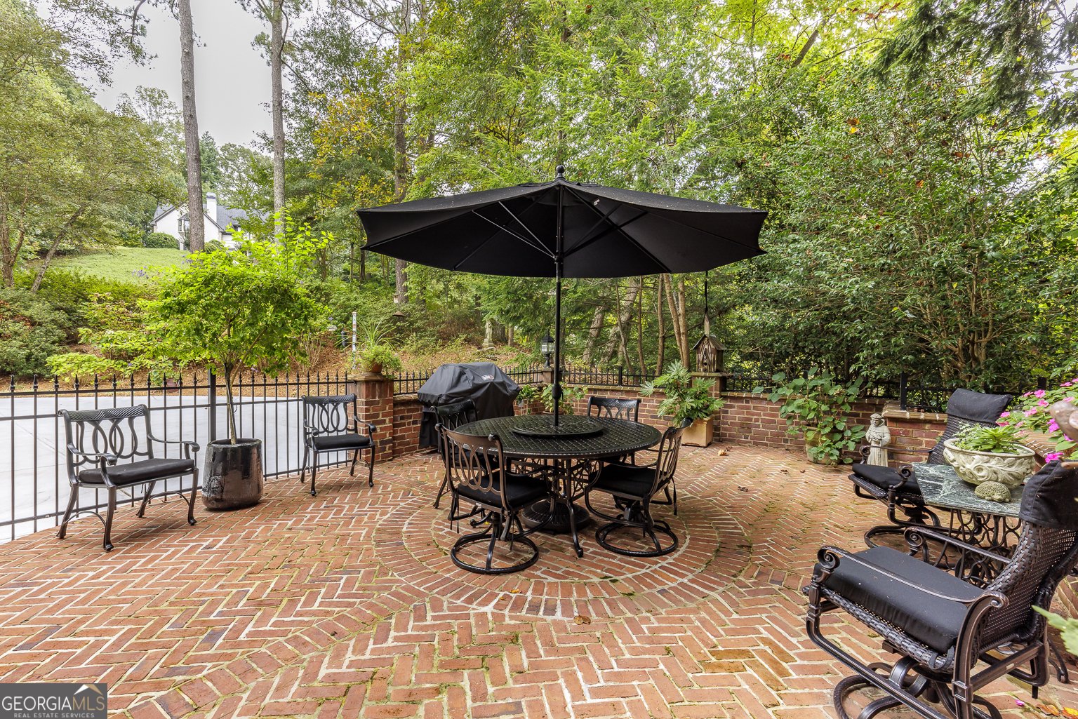 8480 Valemont Drive Sandy Springs - 36
