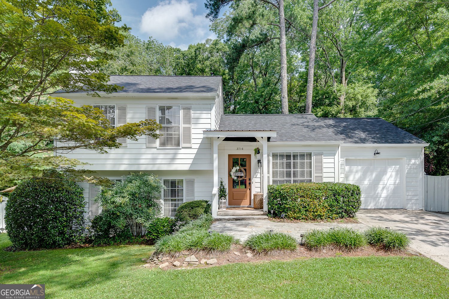 2716 Meadow Ridge Drive Duluth - 1