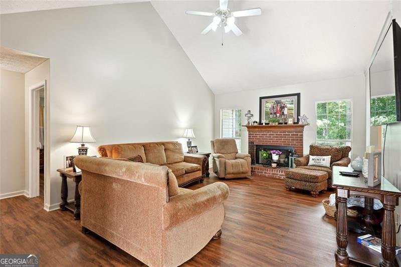408 VICTORIA PLACE Drive Locust Grove - 4