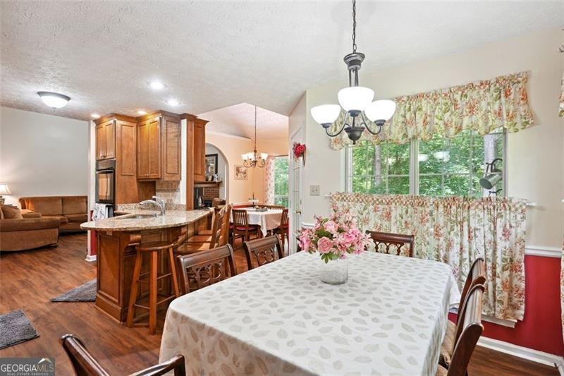 408 VICTORIA PLACE Drive Locust Grove - 5